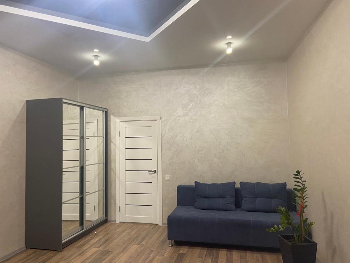 Kulisha 2Bedroom Apartment Near Opera House With Balcony Leópolis Exterior foto